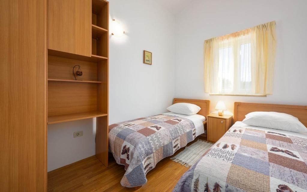 Villa Franka 113 Basanija Luaran gambar