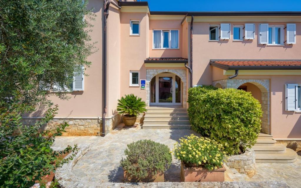 Villa Franka 113 Basanija Luaran gambar