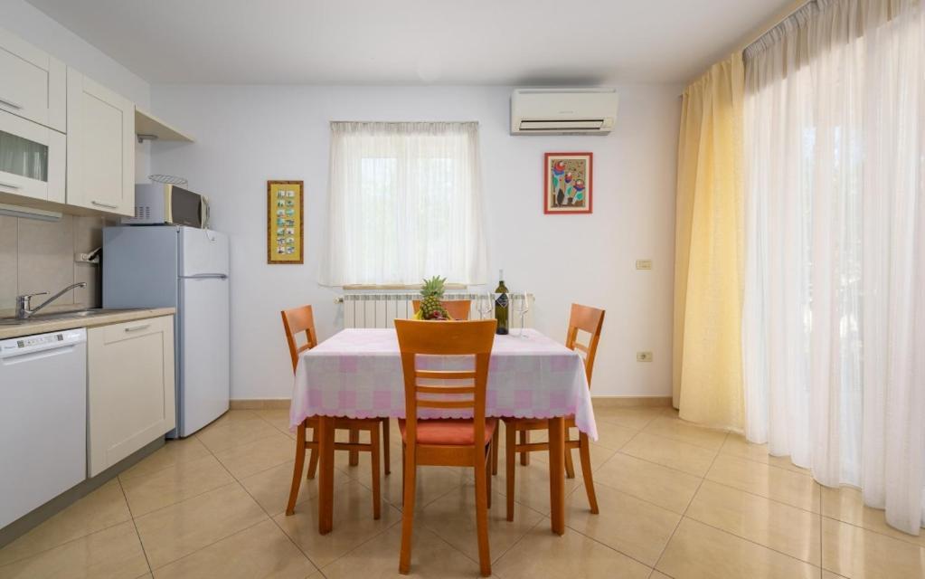 Villa Franka 113 Basanija Luaran gambar