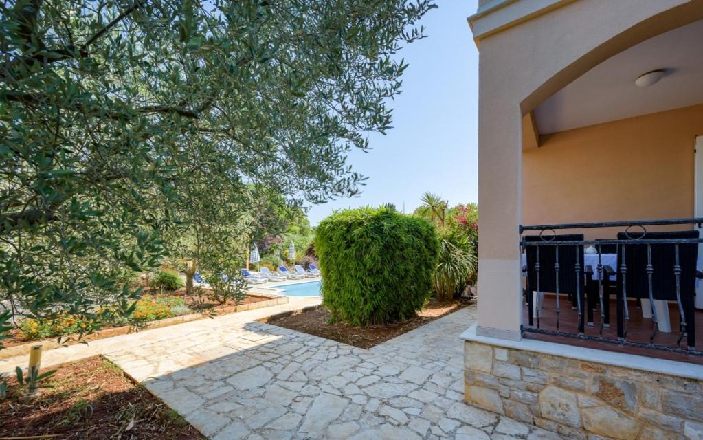 Villa Franka 113 Basanija Luaran gambar